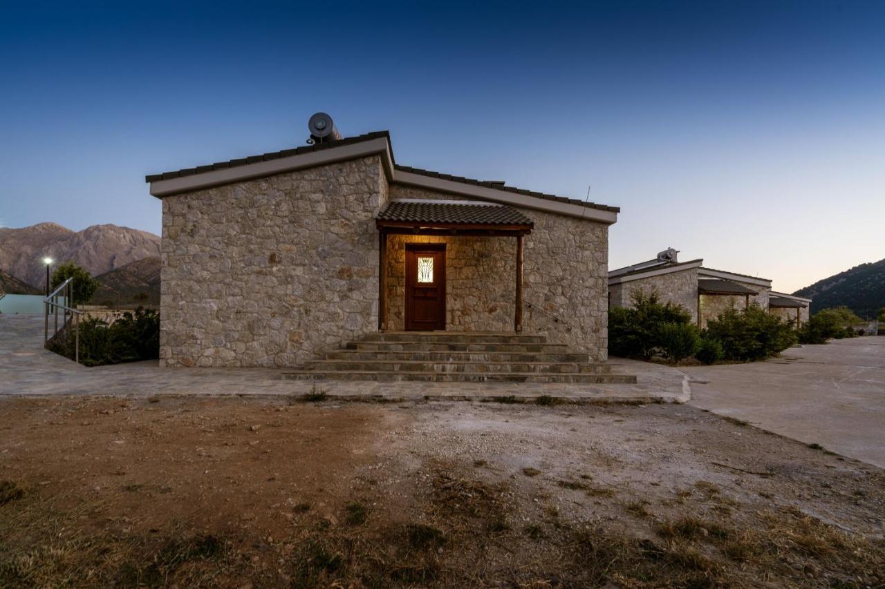 Omalos Village المظهر الخارجي الصورة